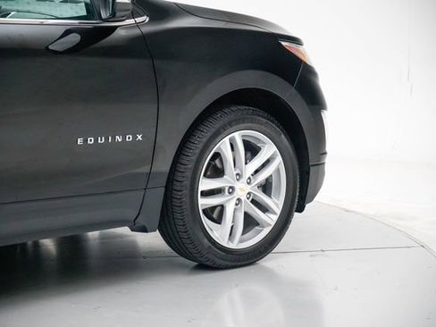 Used 2020 Chevrolet Equinox Premier AWD/4WD image 7