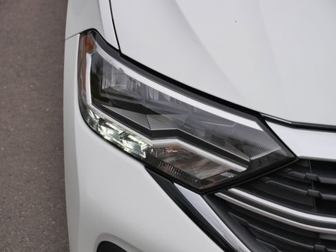 Certified 2024 Volkswagen Jetta S FWD image 16