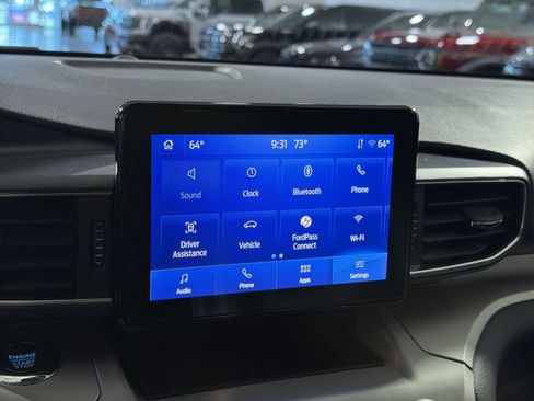 Used 2023 Ford Explorer XLT w/ Equipment Group 202A AWD/4WD image 22