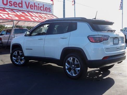 Used 2018 Jeep Compass Limited w/ Navigation Group image 9