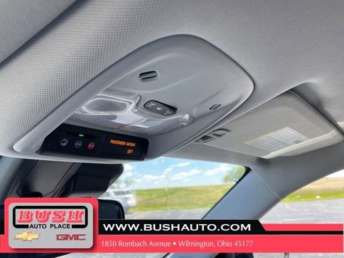 Used 2023 Chevrolet TrailBlazer LT AWD/4WD image 20
