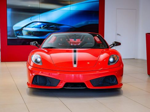 Used 2009 Ferrari F430 Scuderia RWD image 2