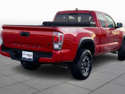 Used 2021 Toyota Tacoma TRD Off-Road image 12