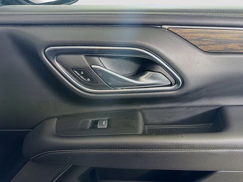 Used 2024 Chevrolet Tahoe Premier image 31