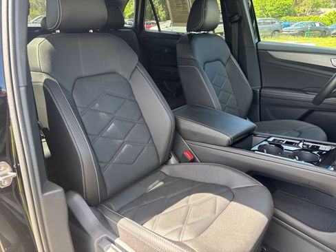 Used 2026 Volkswagen Atlas Cross Sport SE FWD image 39