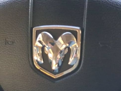 Used 2016 RAM 2500 Tradesman w/ Chrome Appearance Group AWD/4WD image 13
