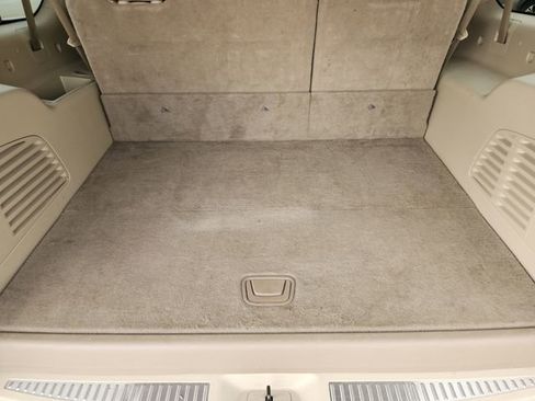 Used 2018 GMC Yukon XL Denali w/ Denali Ultimate Package AWD/4WD image 25