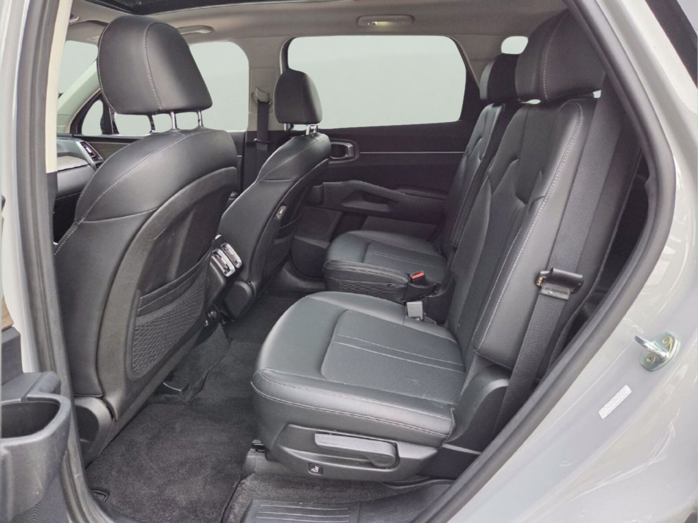 Certified 2022 Kia Sorento X-Line EX AWD/4WD image 11
