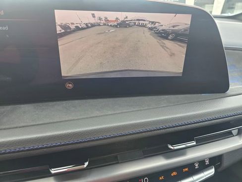 Used 2025 Cadillac XT4 Sport FWD image 24
