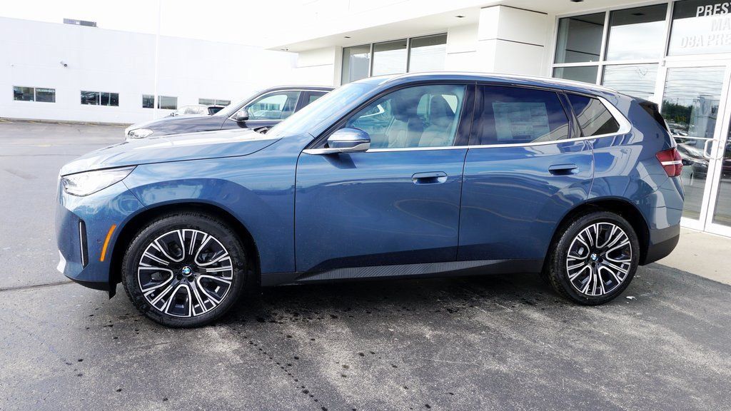 Used 2026 BMW X3 xDrive30i w/ Convenience Package AWD/4WD image 2