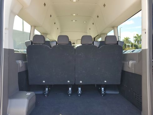 Used 2024 Ford Transit 350 XLT image 14