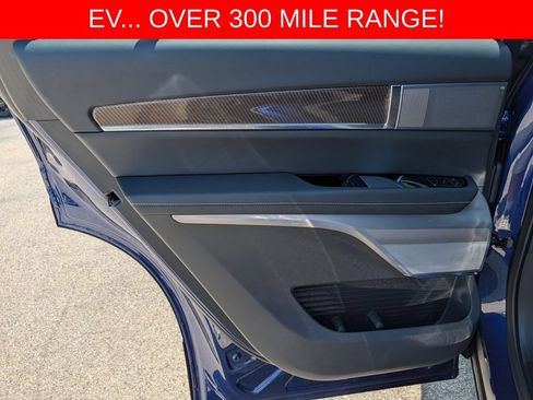 Used 2026 Cadillac Vistiq Sport w/ LPO, Floor Liner Package AWD/4WD image 26