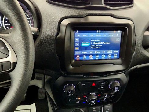 Used 2021 Jeep Renegade Sport AWD/4WD image 17