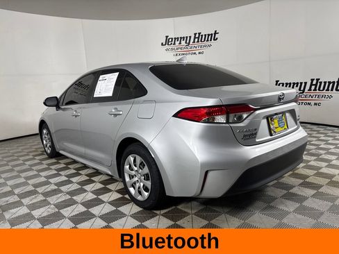 Used 2023 Toyota Corolla LE FWD image 8