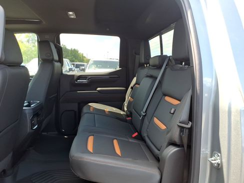 New 2026 GMC Sierra 1500 AT4 w/ AT4 Premium Package AWD/4WD image 22