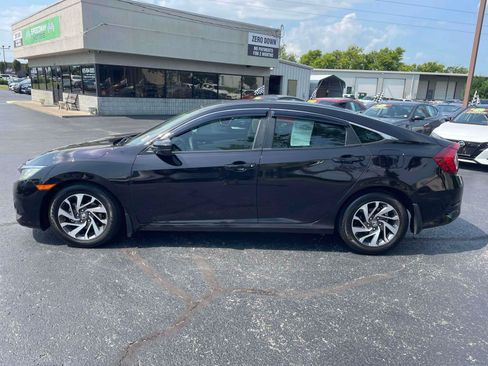 Used 2018 Honda Civic EX image 4
