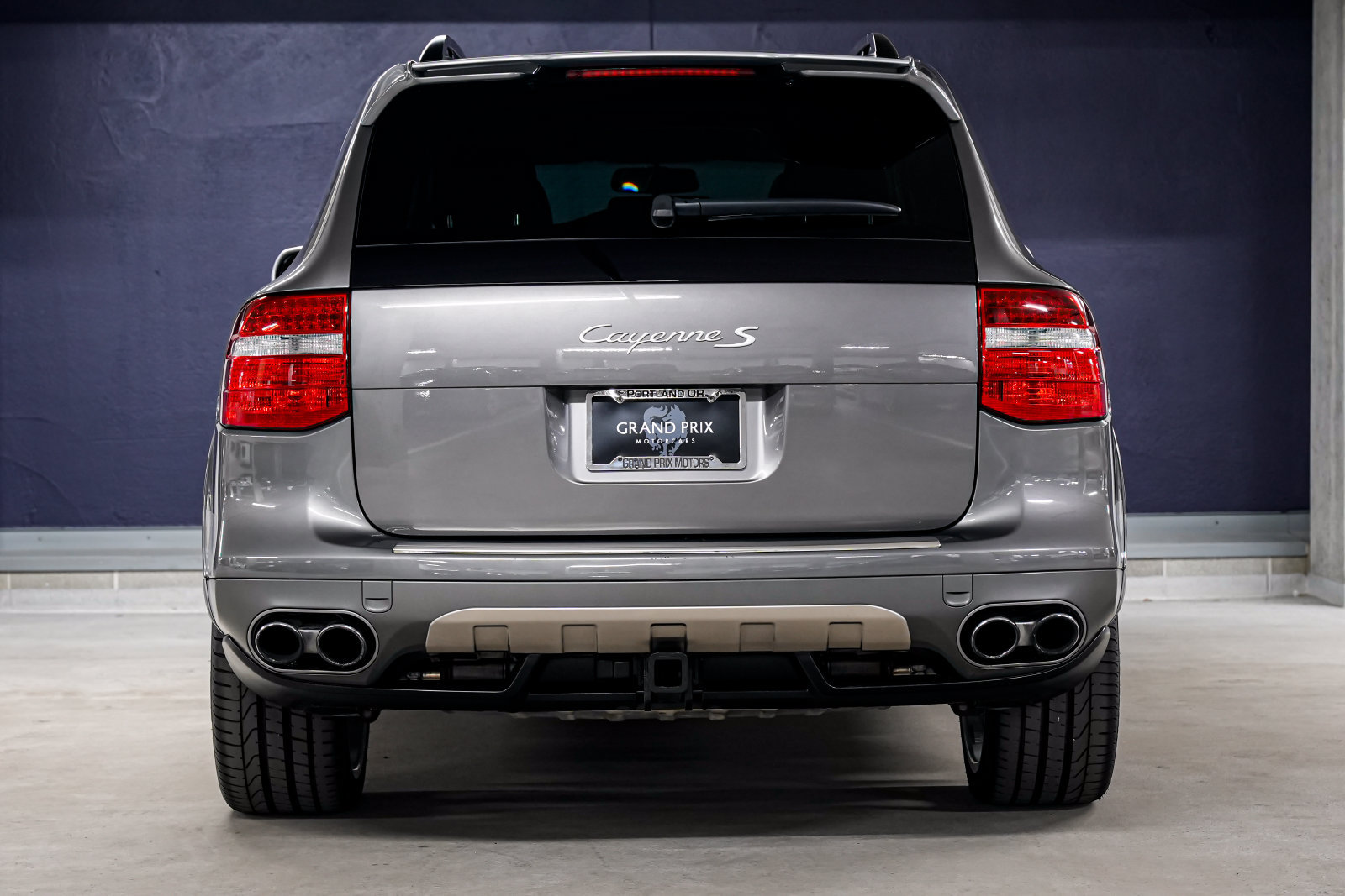 Used 2010 Porsche Cayenne S Transsyberia AWD/4WD image 4