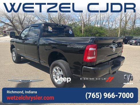 Used 2023 RAM 2500 Laramie AWD/4WD image 7