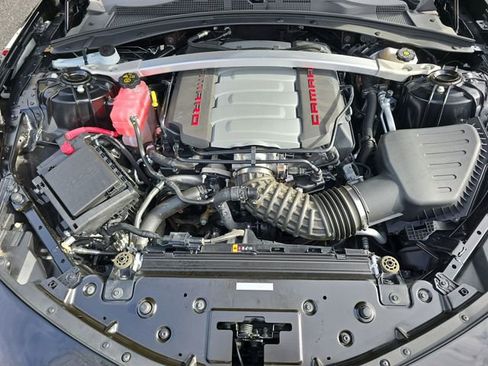 Certified 2023 Chevrolet Camaro SS image 28