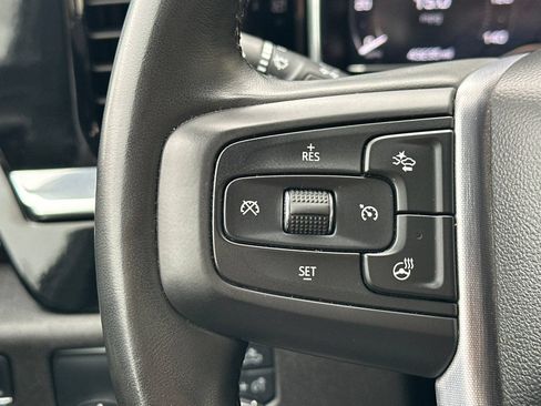 Certified 2025 GMC Sierra 1500 SLT RWD image 31