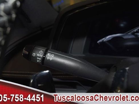 Used 2024 Chevrolet Corvette Stingray Preferred Cpe w/ Body-Color Dual Roof Package image 23