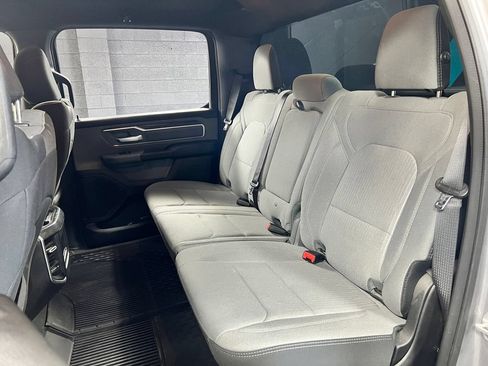Used 2022 RAM 1500 Big Horn AWD/4WD image 15