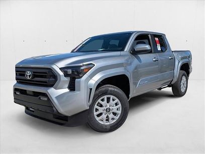 New 2025 Toyota Tacoma SR5