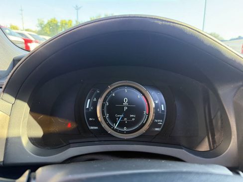 Used 2016 Lexus IS 200t w/ F Sport Package RWD image 35
