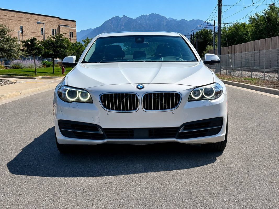Used 2014 BMW 535i Sedan RWD image 8