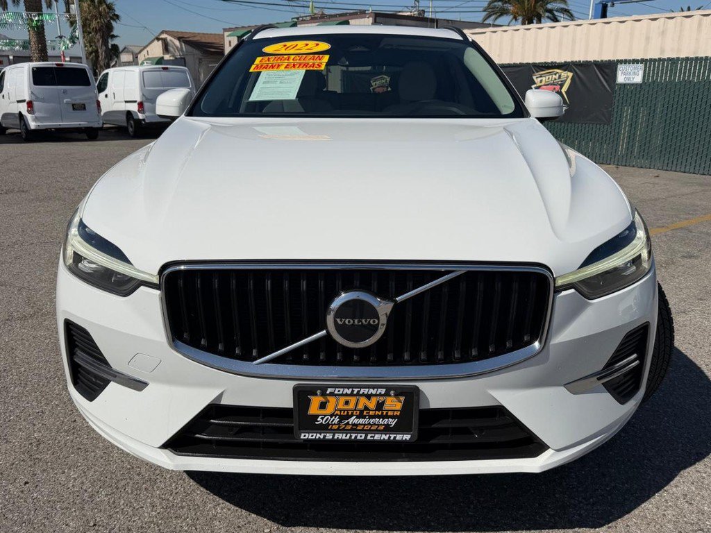 Used 2022 Volvo XC60 B5 Momentum AWD/4WD image 13