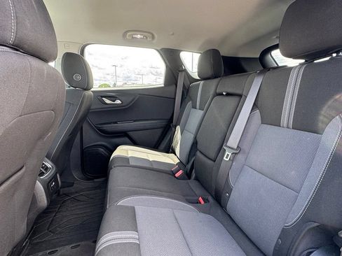 Used 2024 Chevrolet Blazer LT w/ Convenience Package FWD image 15