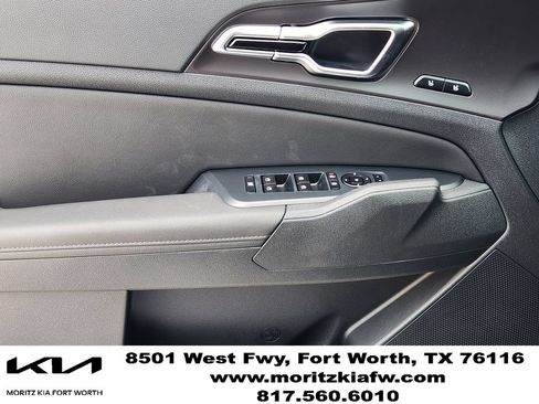 New 2026 Kia Sportage SX FWD image 16