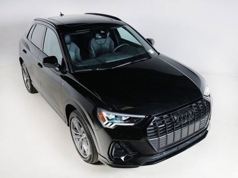 Certified 2023 Audi Q3 2.0T Premium Plus w/ Premium Plus Package AWD/4WD image 4