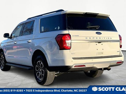 Used 2024 Ford Expedition Max XLT image 2