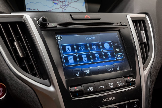 Used 2015 Acura TLX w/ Technology Package AWD/4WD image 21