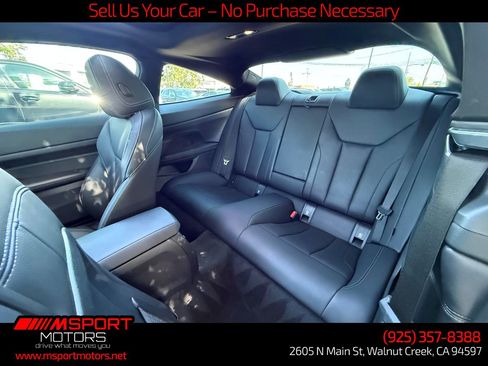Used 2022 BMW 430i Coupe w/ M Sport Package RWD image 11