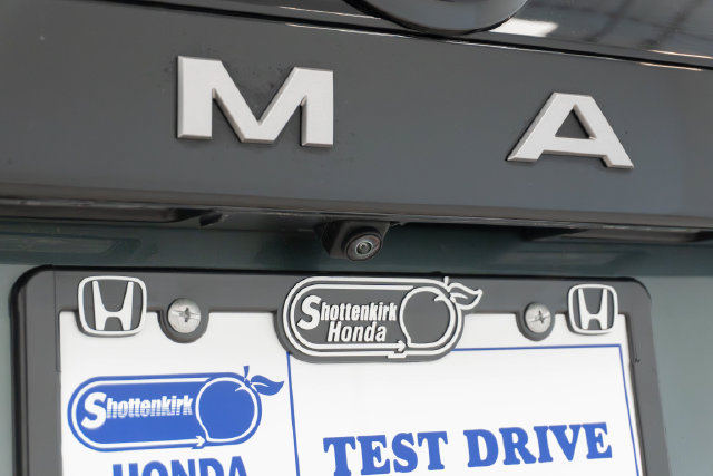 Used 2025 Nissan Armada Platinum Reserve AWD/4WD image 16