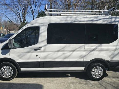 Used 2019 Ford Transit 150 XLT image 2