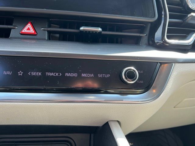 Certified 2023 Kia Sportage EX FWD image 22