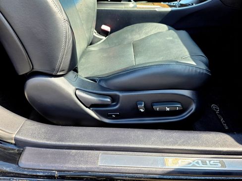 Used 2012 Lexus IS 250C RWD image 56