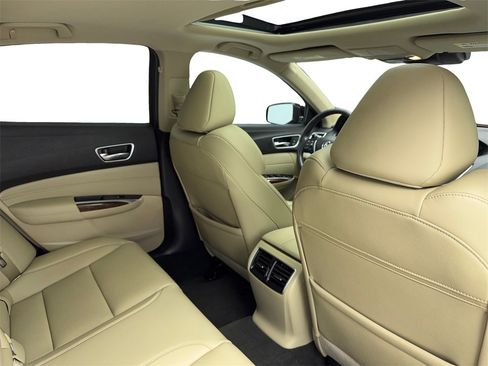 Used 2018 Acura TLX V6 image 46