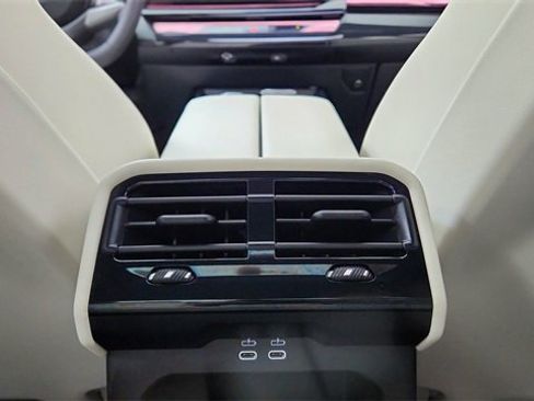 Used 2025 BMW 540i xDrive 540i xDrive image 52