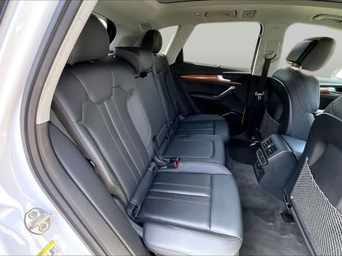 Used 2023 Audi Q5 2.0T Premium Plus AWD/4WD image 19