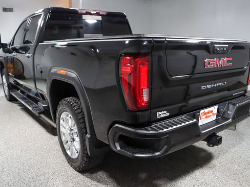 Used 2021 GMC Sierra 2500 Denali w/ Technology Package AWD/4WD image 9