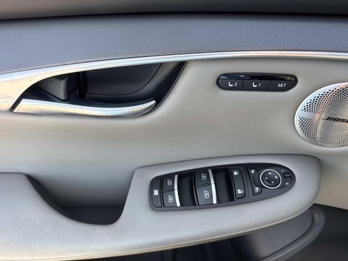 Certified 2023 INFINITI QX50 Luxe FWD image 22