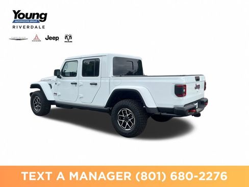 New 2026 Jeep Gladiator Rubicon w/ Safety Group AWD/4WD image 3