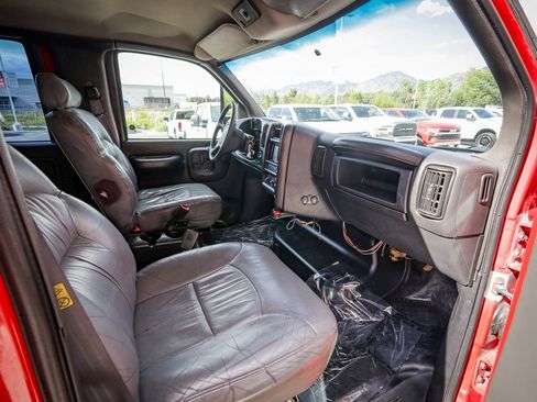 Used 2006 Chevrolet Kodiak C4500 2WD Crew Cab image 21