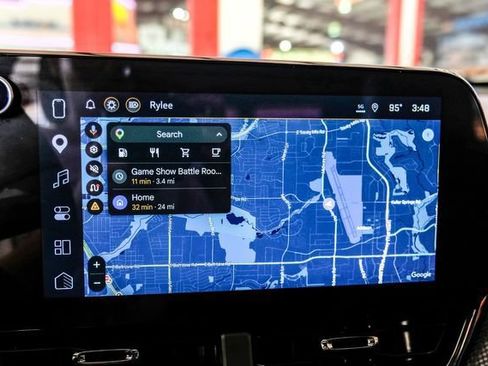 Used 2025 Chevrolet Equinox RS w/ Safety and Technology Package AWD/4WD image 20