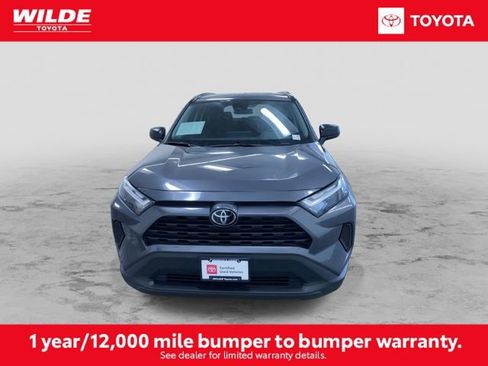 Certified 2025 Toyota RAV4 LE AWD/4WD image 4