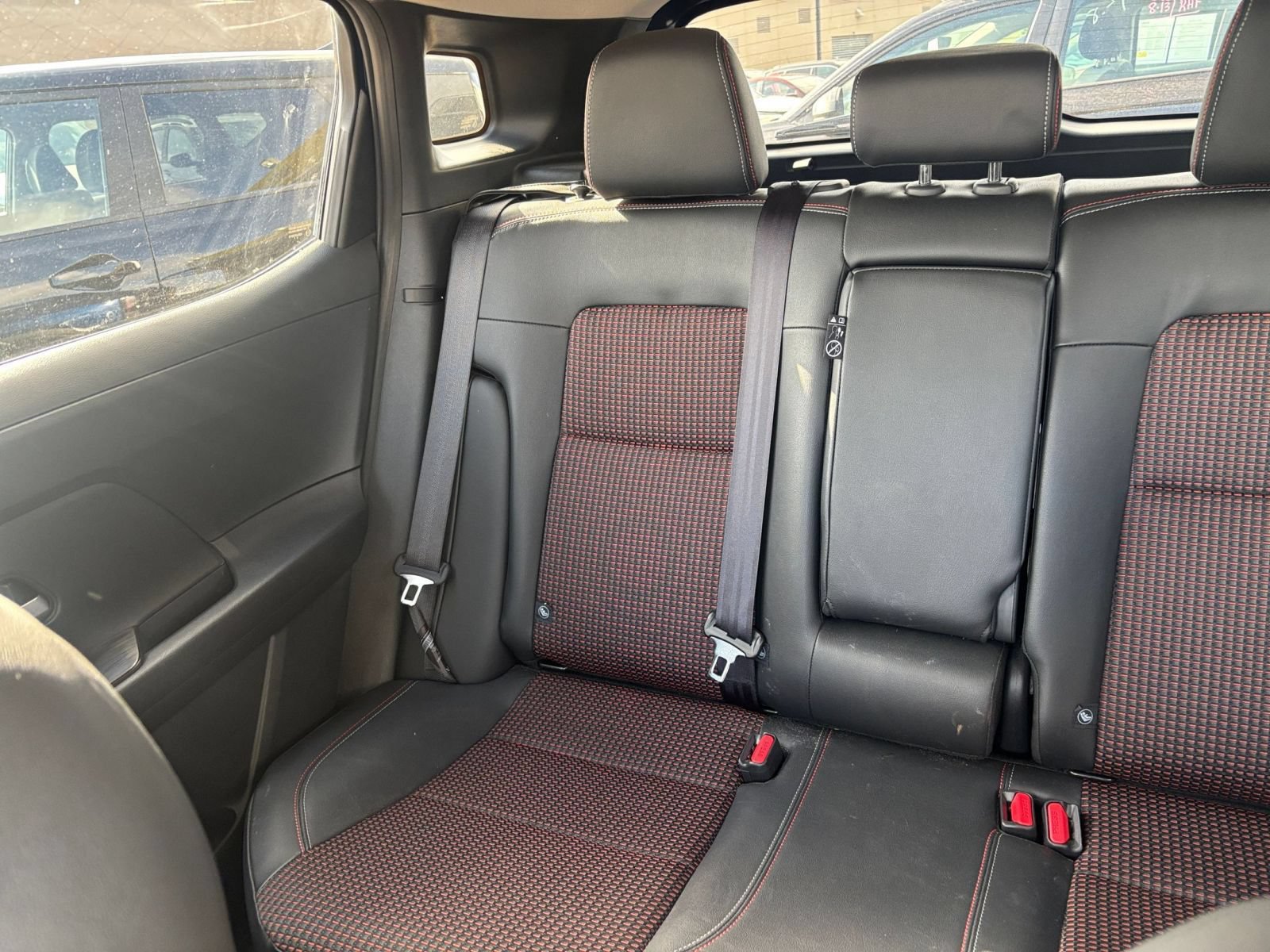 Used 2026 Nissan Kicks SR AWD/4WD image 37